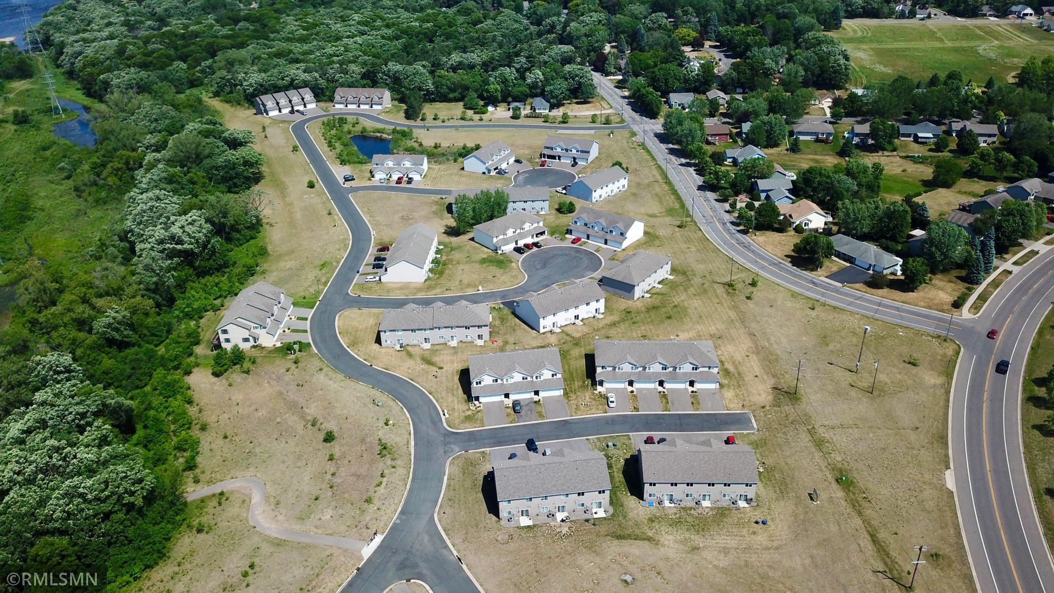 F20EBBE2-67A7-427D-9FEC-0B0DF5A2C13A_1_201_a