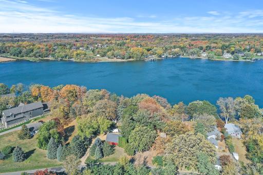3530 Kings Point Road, Excelsior, MN 55331