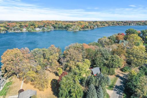 3530 Kings Point Road, Excelsior, MN 55331