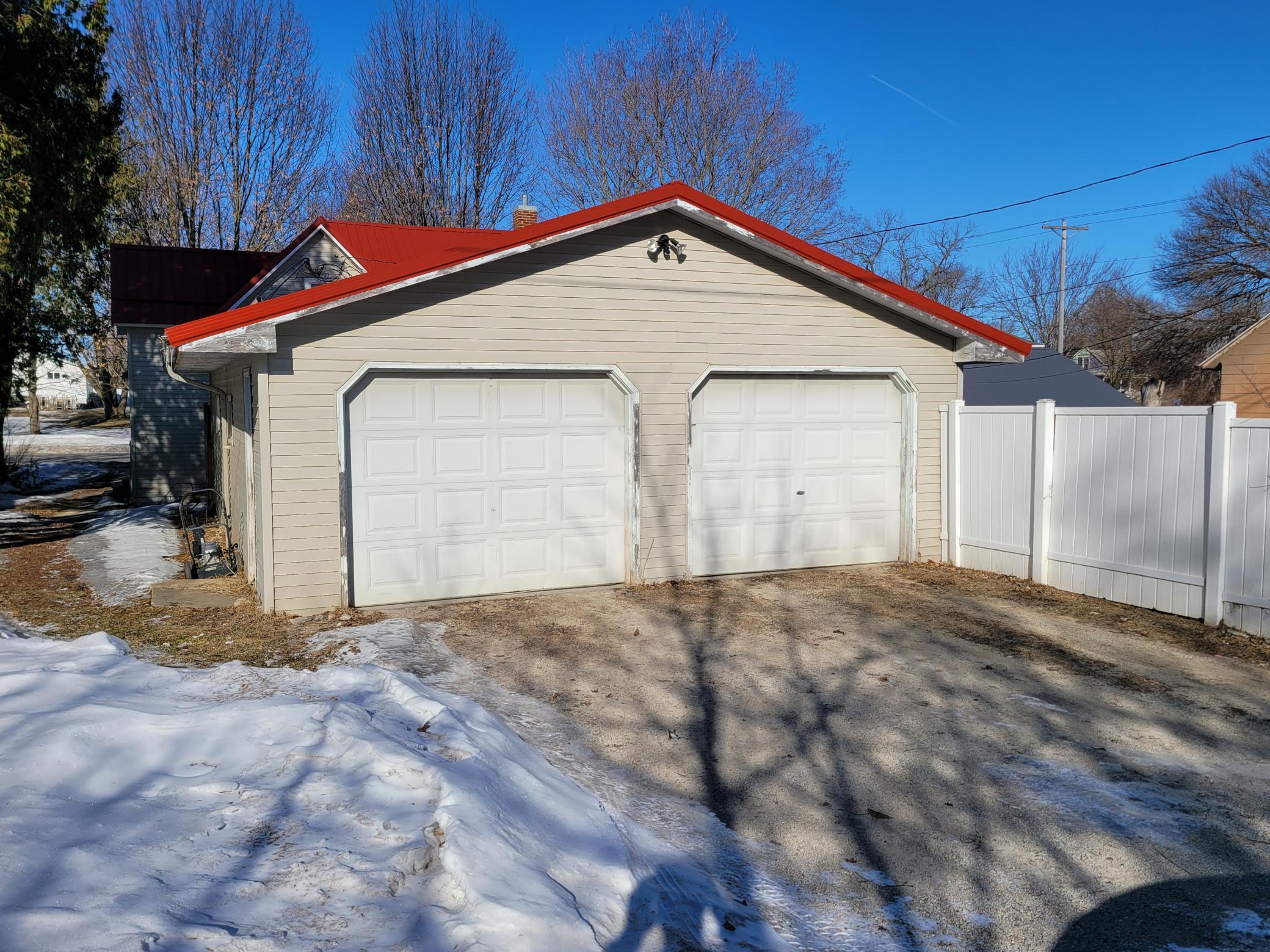 505 S Section Avenue, Spring Valley, MN 55975