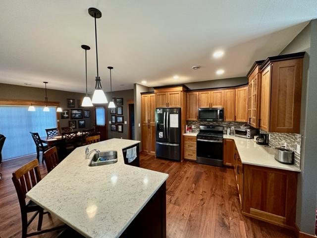 Photo for 610 Maple Lane, Roseau, MN 56751 - Listing #6442092 610 Maple Lane, Roseau, MN 56751