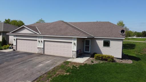 622 Union Court, Cannon Falls, MN 55009