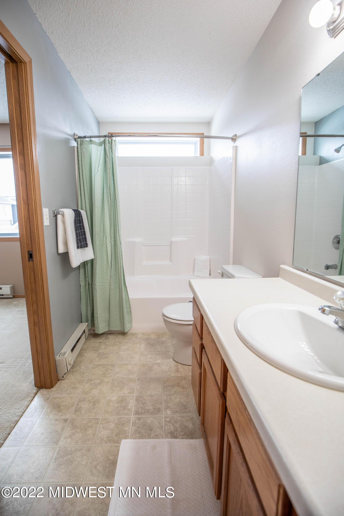 Hollywood Bathroom