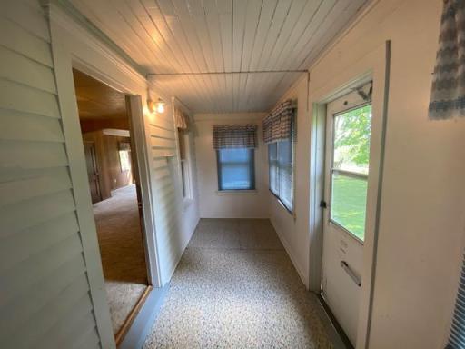 100 Zenith Street, Lanesboro, MN 55949