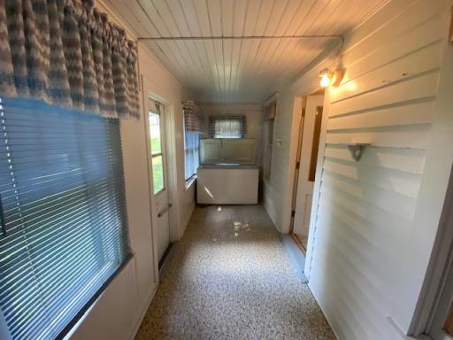 100 Zenith Street, Lanesboro, MN 55949