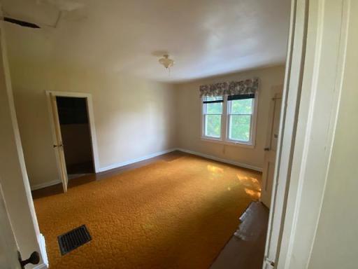 100 Zenith Street, Lanesboro, MN 55949