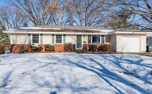2718 64th Avenue N, Brooklyn Center, MN 55430