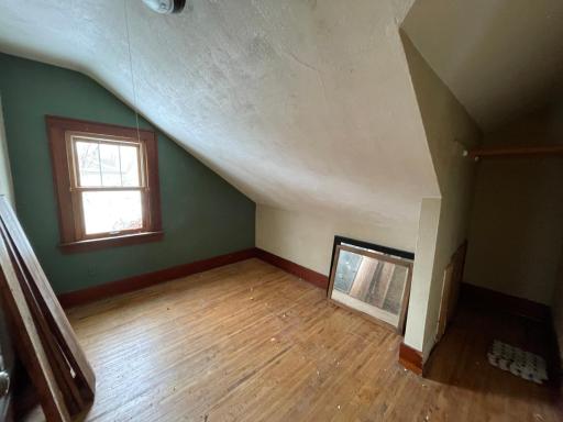 305 Drury Avenue, Lowry, MN 56349