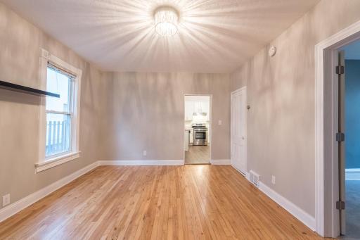 2017-11-17 1328 Jefferson St NE-8.jpg