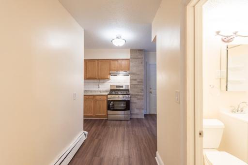 2017-11-17 1328 Jefferson St NE-30.jpg