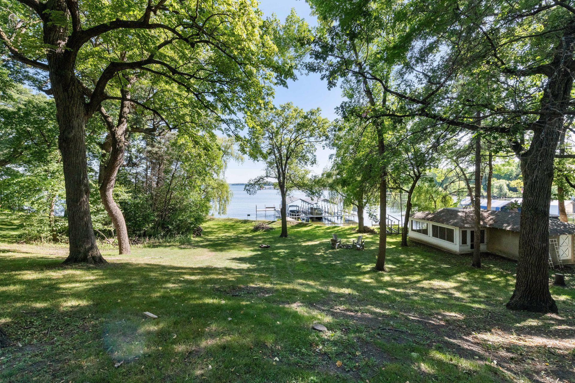 Trees and brush have been removed/cleaned up since these photos