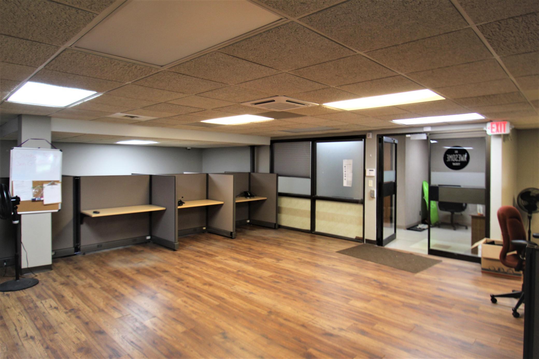 Suite 102