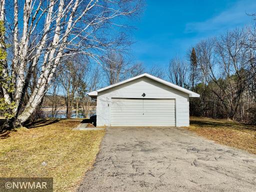 622 1st Avenue SE, Baudette, MN 56623