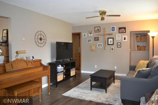 941 Arnold Avenue N, Thief River Falls, MN 56701