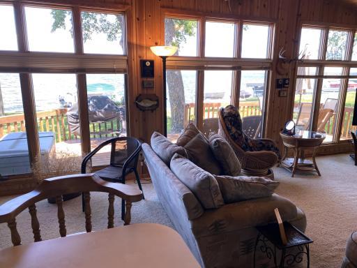 Awesome lakeside windows