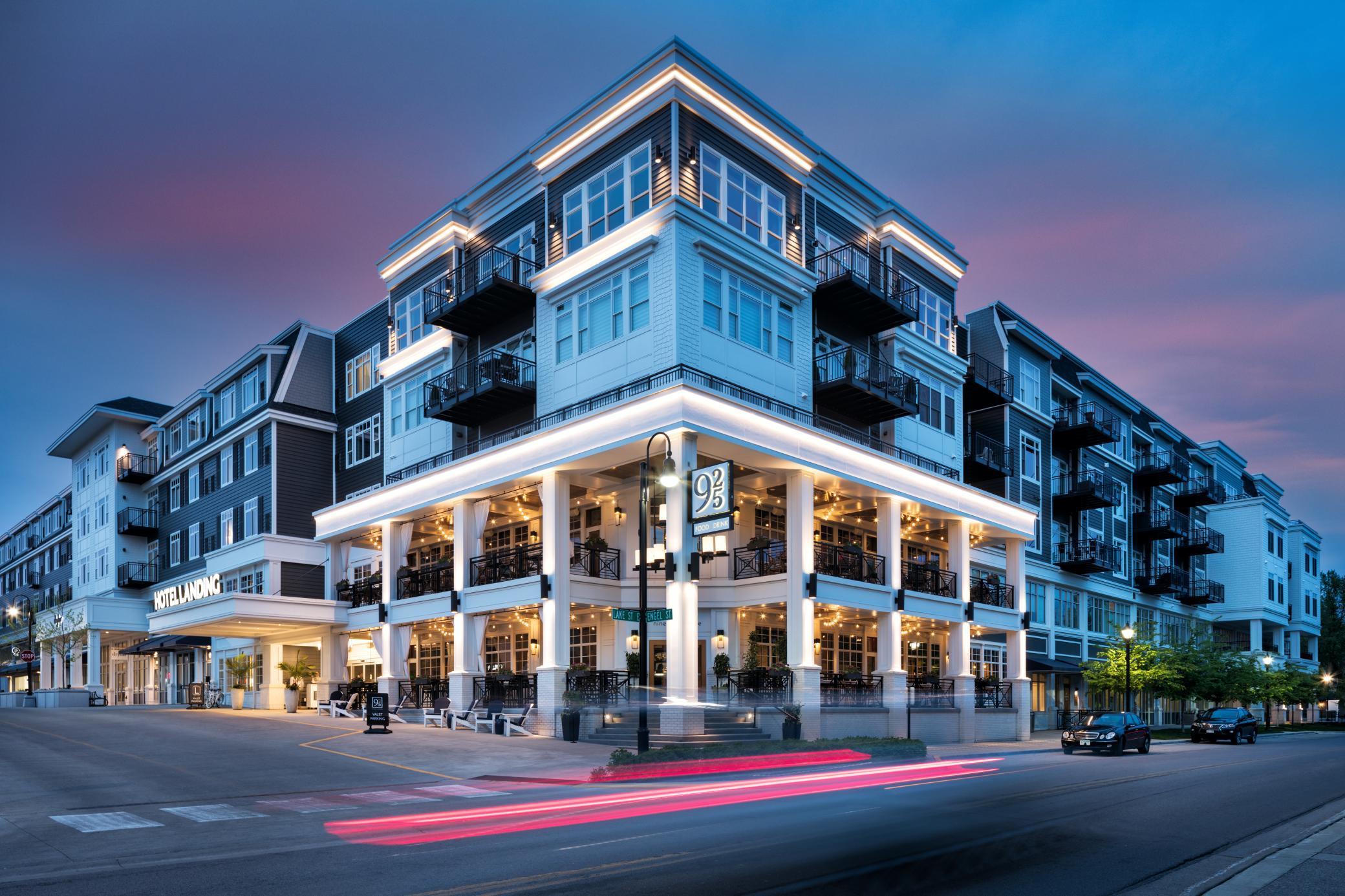 Walk to all that Wayzata has to offer... dining, shopping, community events, and Lake Minnetonka