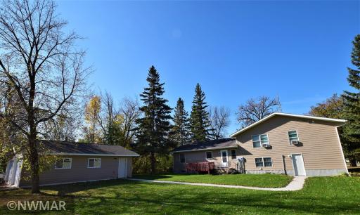 500 3rd Avenue NE, Roseau, MN 56751