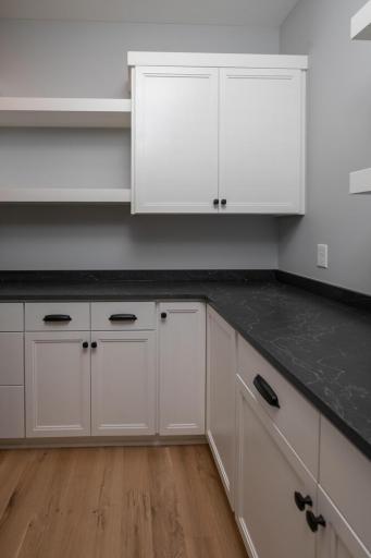 5352 Millie Rd SW Rochester MN-large-015-002-Pantry-667x1000-72dpi