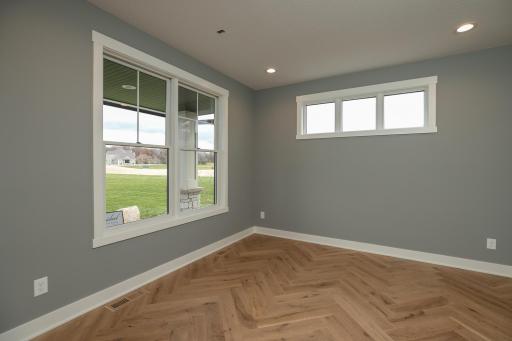 5352 Millie Rd SW Rochester MN-large-020-016-Office-1500x1000-72dpi