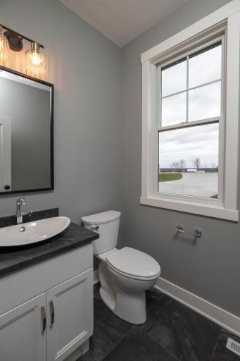 5352 Millie Rd SW Rochester MN-large-024-060-Bathroom-667x1000-72dpi
