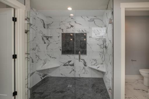 5352 Millie Rd SW Rochester MN-large-029-051-Master Bath-1500x1000-72dpi