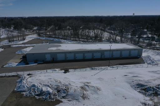 1611 Trott Avenue SW, Willmar, MN 56201