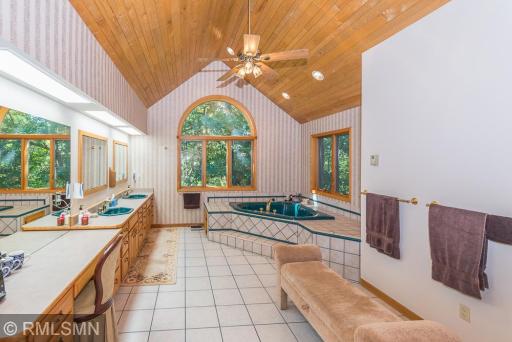 6182 Ojibwa Road, Brainerd, MN 56401