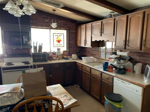 527 W Grand Avenue, Eau Claire, WI 54703