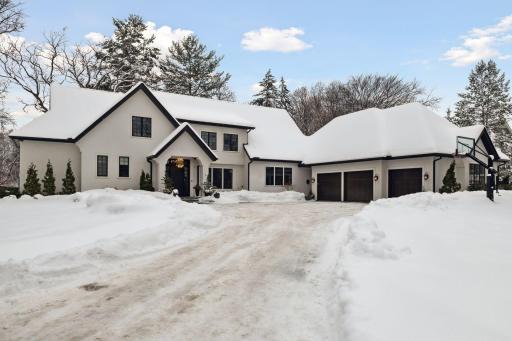 8 Spur Road, Edina, MN 55436