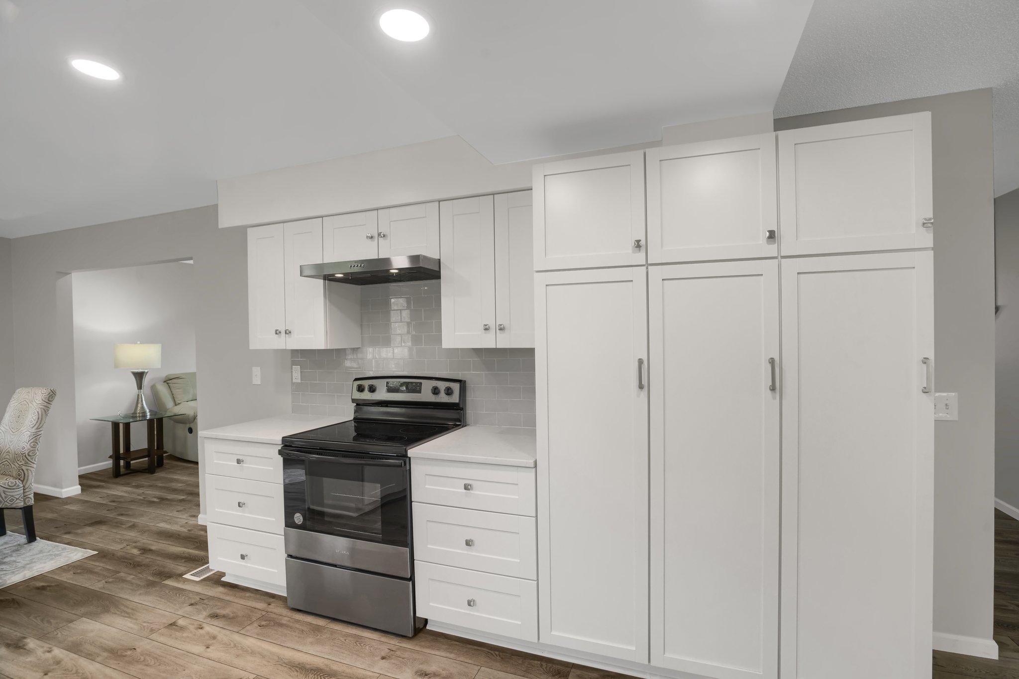 Photo for 527 Elaine Avenue, Shoreview, MN 55126 - Listing #6368291 527 Elaine Avenue, Shoreview, MN 55126