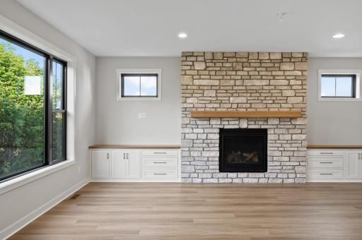 18416 56th Court N, Plymouth, MN 55446