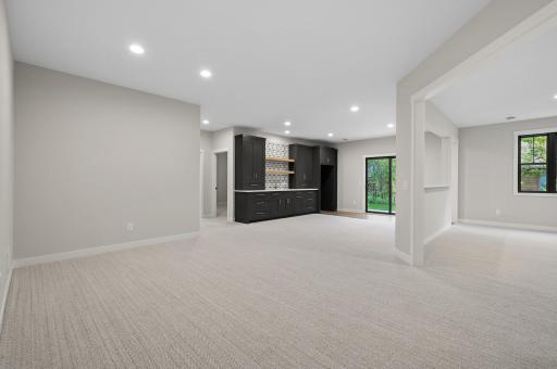 18416 56th Court N, Plymouth, MN 55446