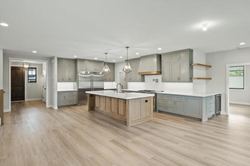 18416 56th Court N, Plymouth, MN 55446
