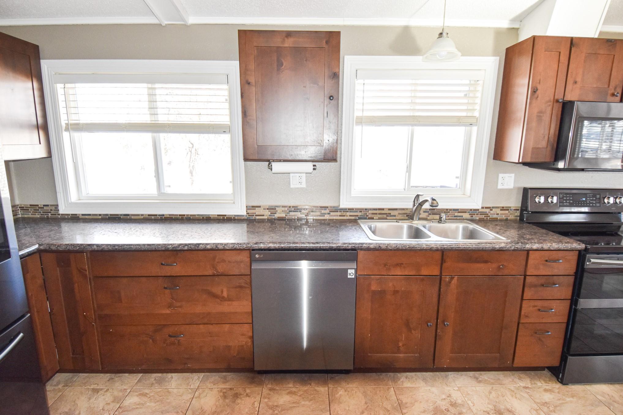 Photo for 1701 Little John Court, Thief River Falls, MN 56701 - Listing #6422300 1701 Little John Court, Thief River Falls, MN 56701