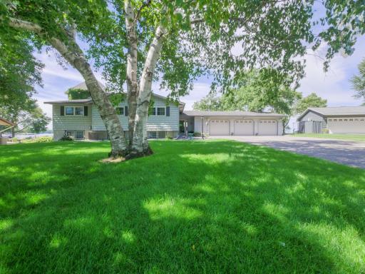 3304 Island Drive NE, Alexandria, MN 56308