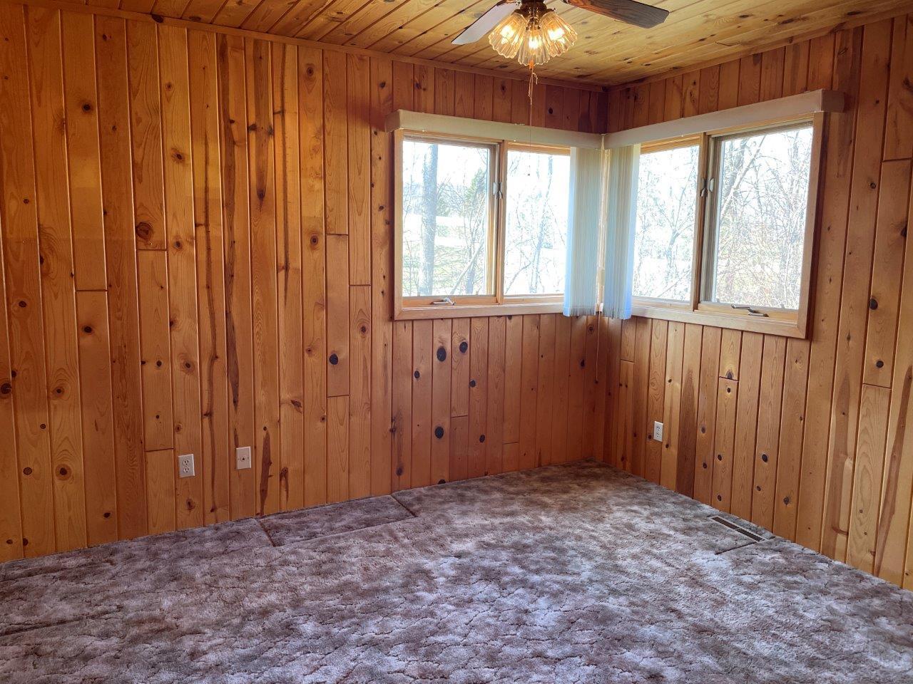 6-Bedroom 1 (2)
