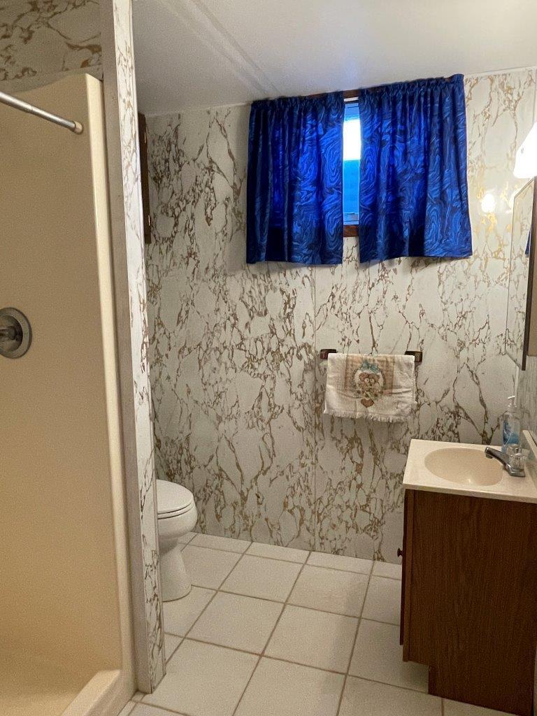 11-Bath 2 - in basement