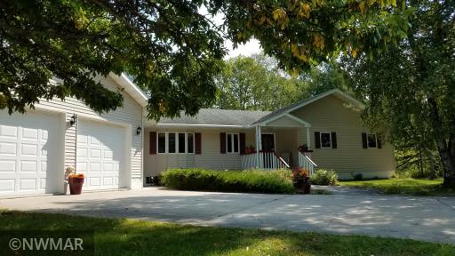 Photo for 218 Sleepy Hollow Lane NE, Baudette, MN 56623 - Listing #6162333 218 Sleepy Hollow Lane NE, Baudette, MN 56623