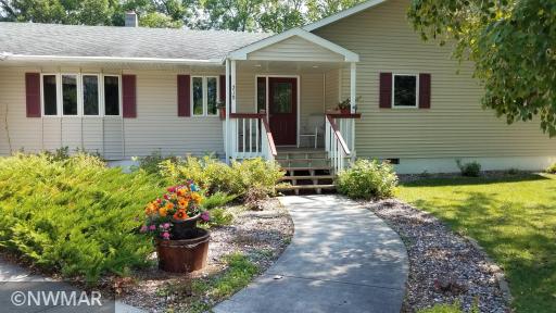 Photo for 218 Sleepy Hollow Lane NE, Baudette, MN 56623 - Listing #6162333 218 Sleepy Hollow Lane NE, Baudette, MN 56623