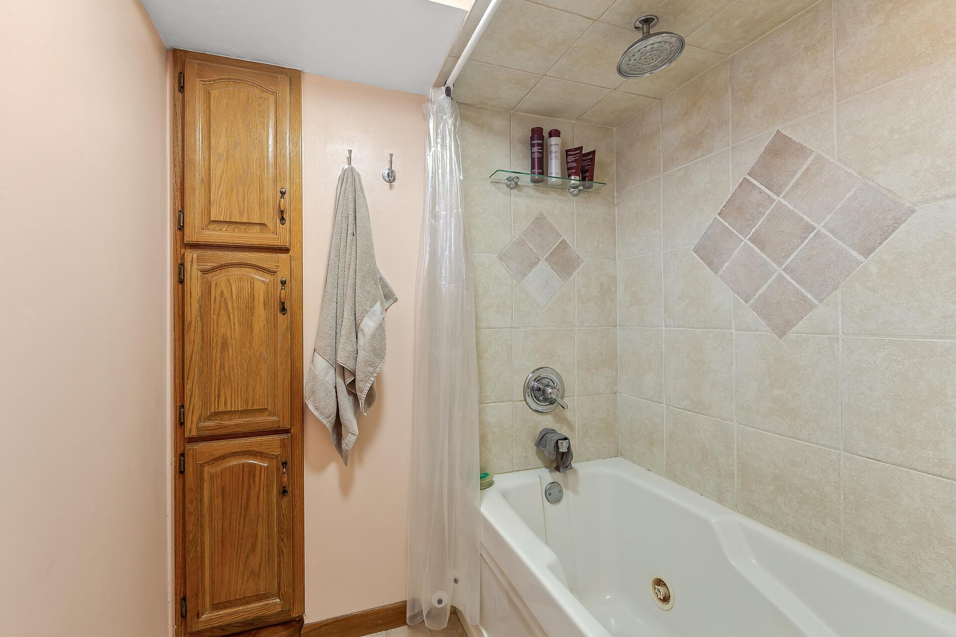 Photo for 5055 Jackson Street NE, Columbia Heights, MN 55421 - Listing #6345344 5055 Jackson Street NE, Columbia Heights, MN 55421