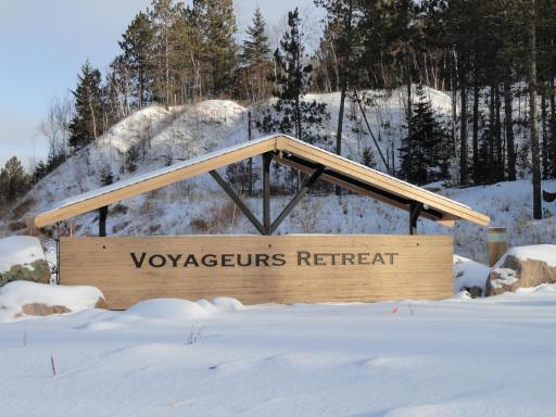 Voyageurs Retreat at Giants Ridge is a 2000 acre development with a wilderness like setting.
