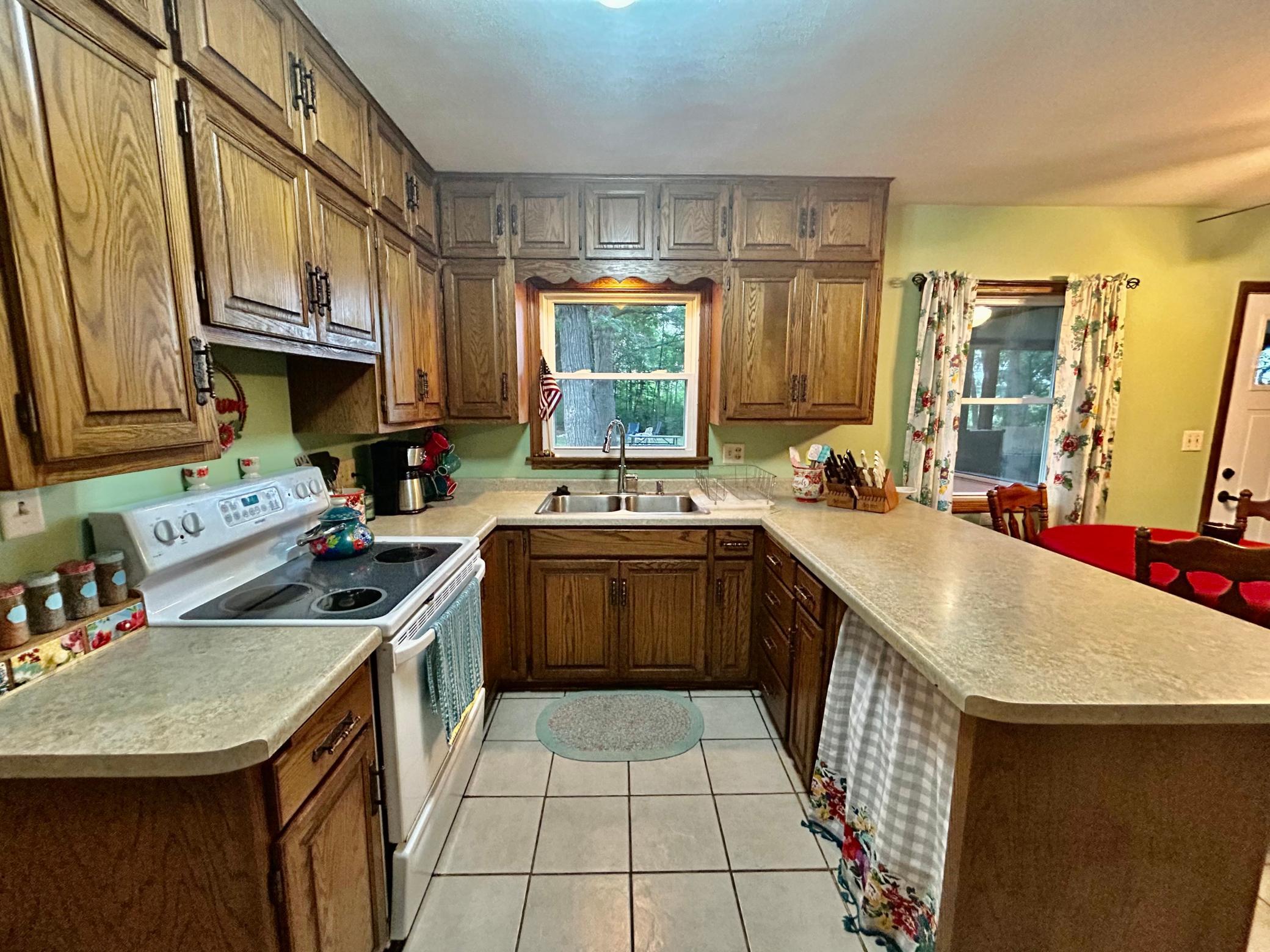 Photo for 687 Roosevelt Road, Saint Cloud, MN 56301 - Listing #6382352 687 Roosevelt Road, Saint Cloud, MN 56301