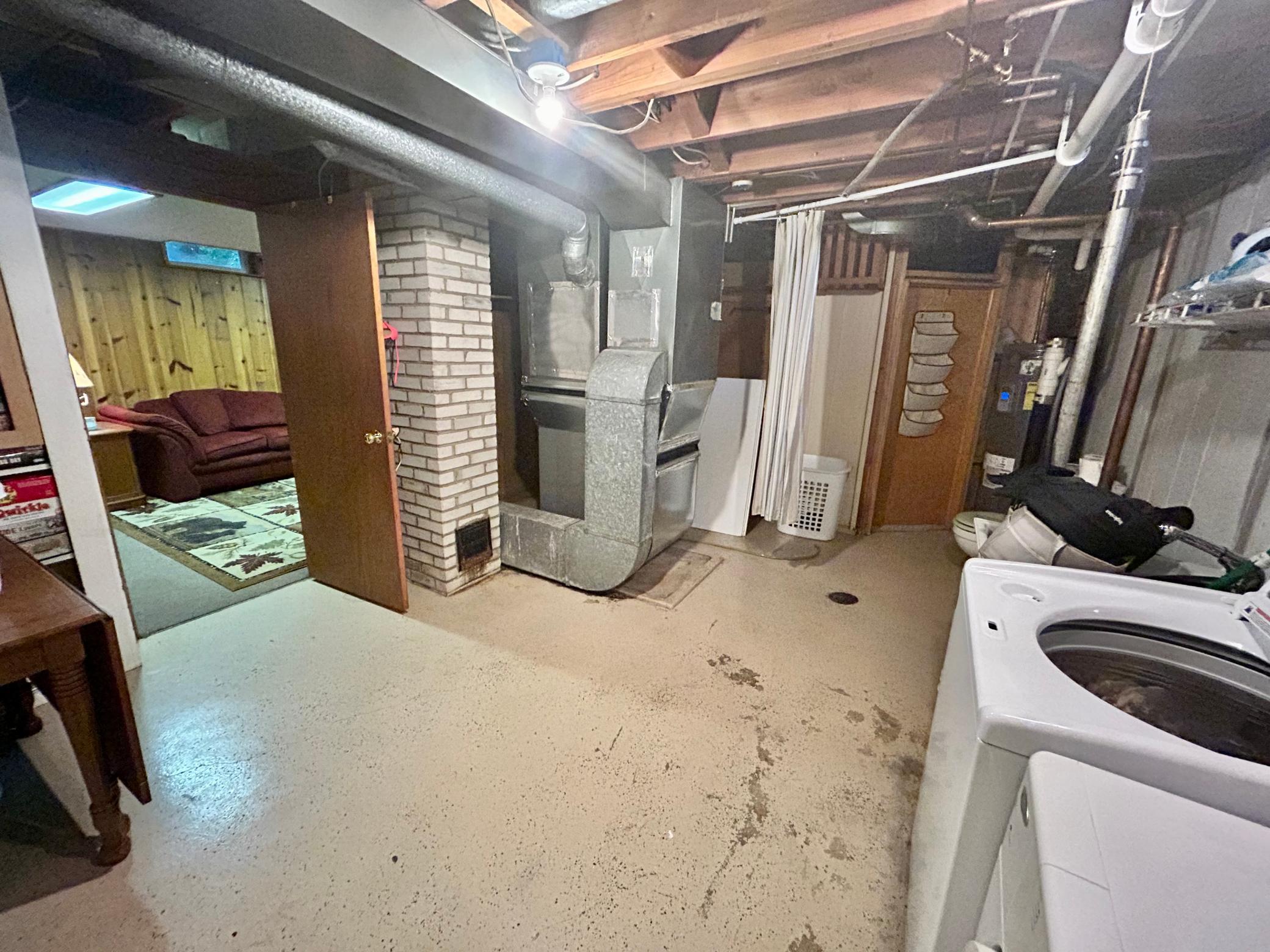 Photo for 687 Roosevelt Road, Saint Cloud, MN 56301 - Listing #6382352 687 Roosevelt Road, Saint Cloud, MN 56301