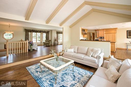 1215 Oakview Road, Medina, MN 55356