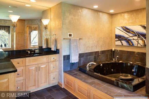 1215 Oakview Road, Medina, MN 55356