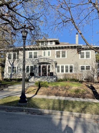 4218 Fremont Avenue S, Minneapolis, MN 55409