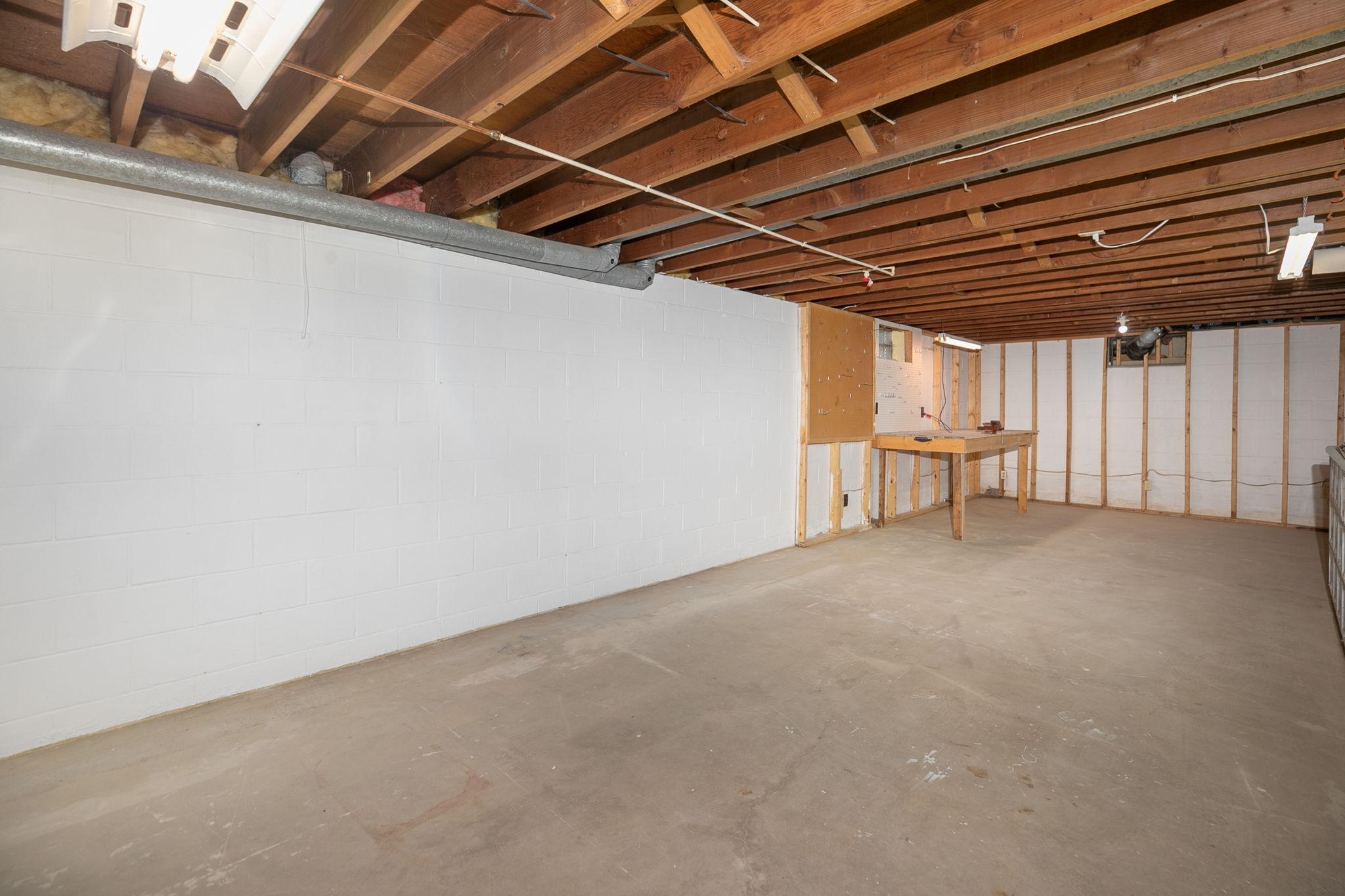 Photo for 2501 4th Avenue NW, Austin, MN 55912 - Listing #6454377 2501 4th Avenue NW, Austin, MN 55912
