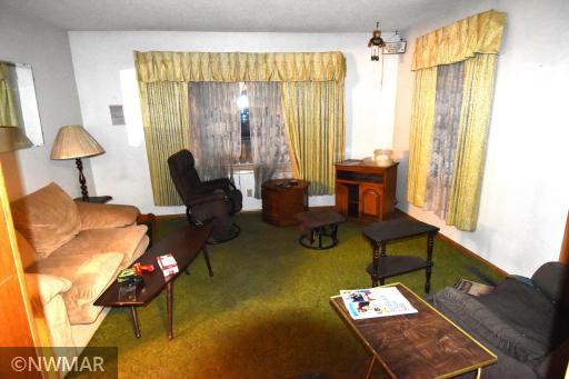 219 W State Street, Grygla, MN 56727