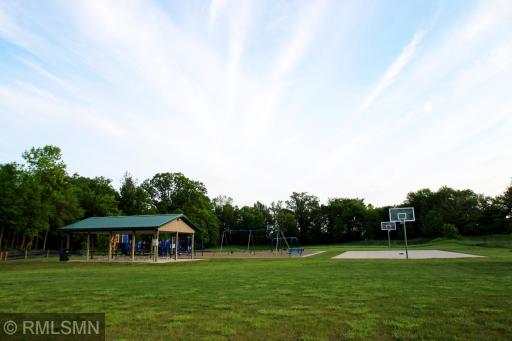 Fantastic community playground, picnic area and basketball court, enjoy being outdoors.