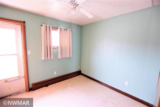 206 & 208 2nd Street SE, Hallock, MN 56728